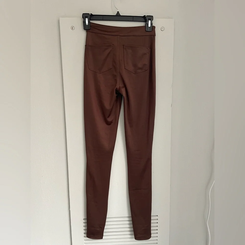 SKIMS Cocoa Disco Skinny Pants - Picture 5 of 7